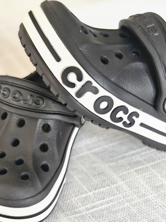 CROCS Other - ​Crocs Toddler Bayaband Clogs - Black/White - Size 5C